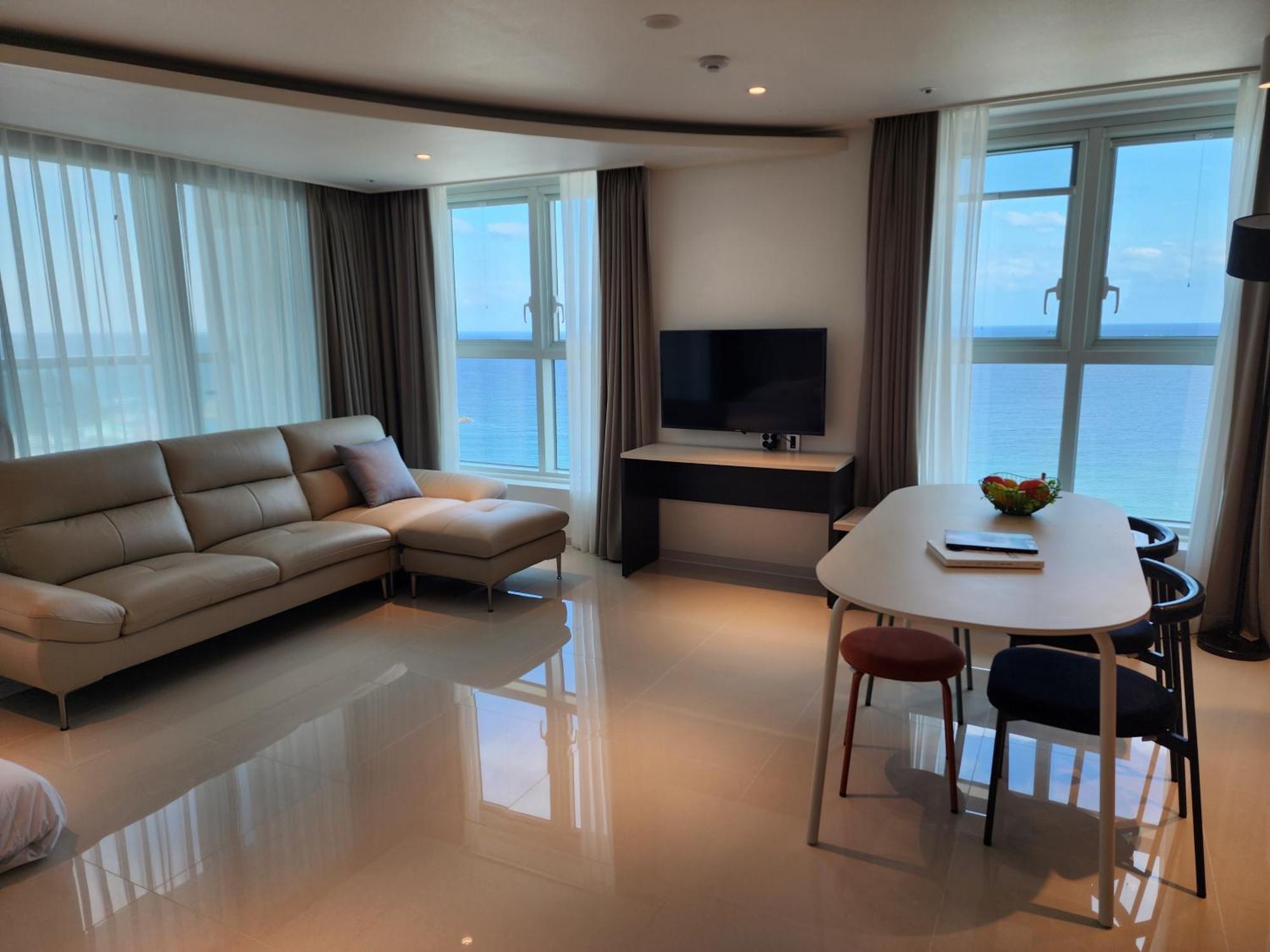 Sota Suite Yangyang Granbay Екстериор снимка