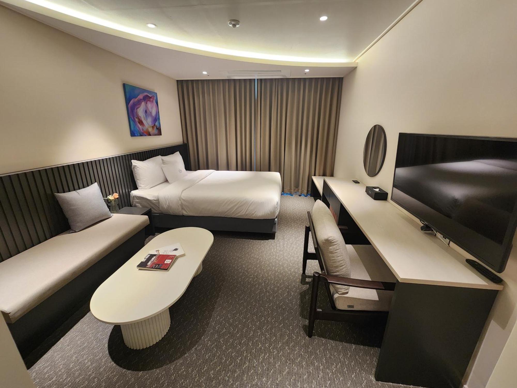 Sota Suite Yangyang Granbay Екстериор снимка